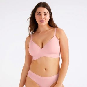 Knix size 6 Wingwoman contour bra. Rose Water. Brand New, only tried on.